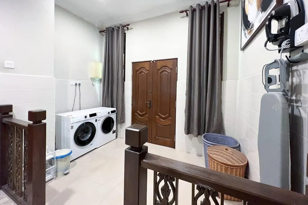 Luxury Villa Hening Sari, Umbai Melaka - Smarthome