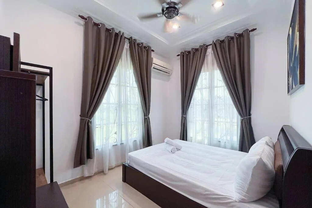 Luxury Villa Hening Sari, Umbai Melaka - Smarthome