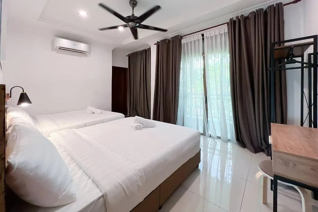 Luxury Villa Hening Sari, Umbai Melaka - Smarthome  Malacca