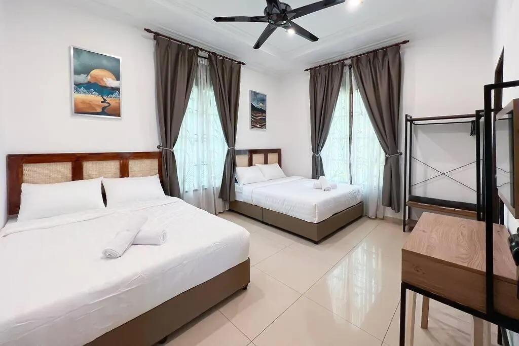 Luxury Villa Hening Sari, Umbai Melaka - Smarthome