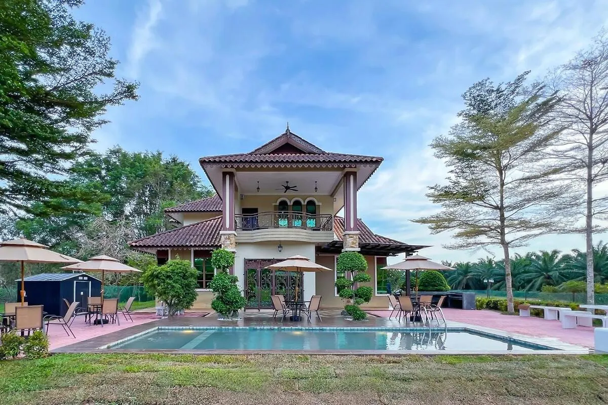 Luxury Villa Hening Sari, Umbai Melaka - Smarthome  Malacca