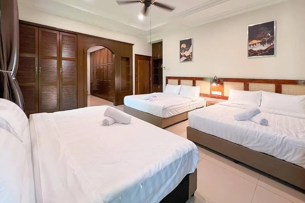 Luxury Villa Hening Sari, Umbai Melaka - Smarthome  Malacca