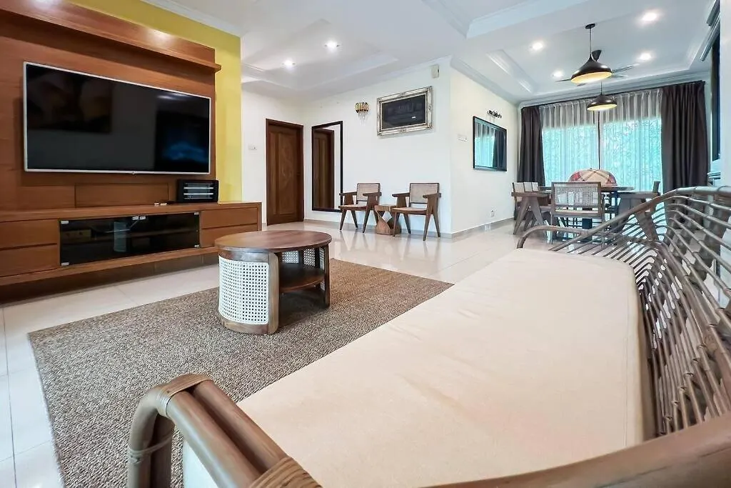 Luxury Villa Hening Sari, Umbai Melaka - Smarthome