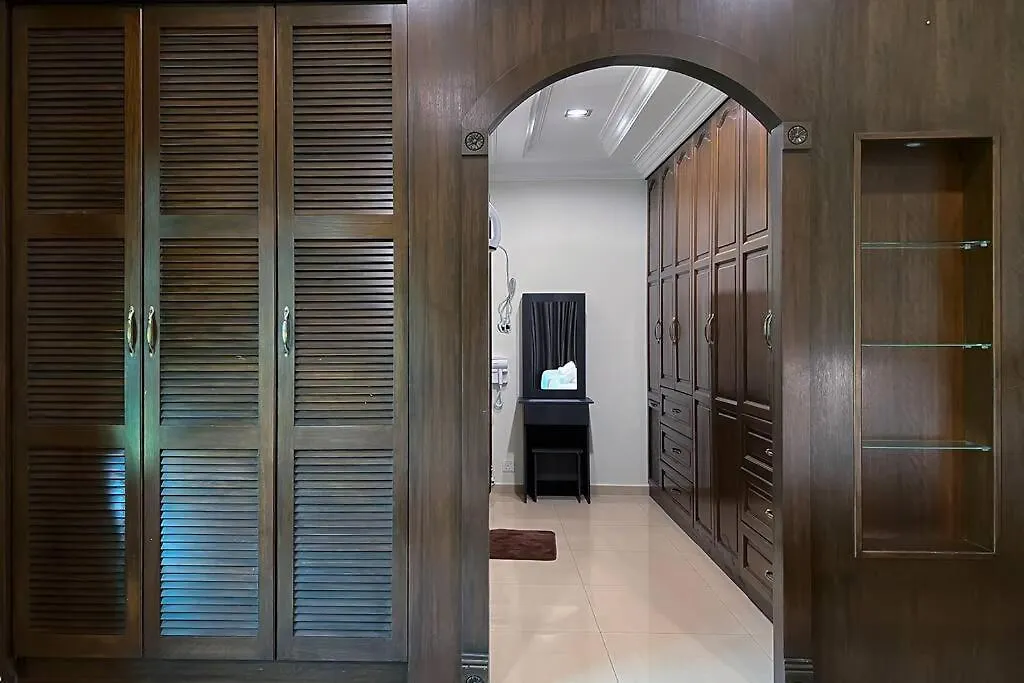 Luxury Villa Hening Sari, Umbai Melaka - Smarthome 0*, Malacca
