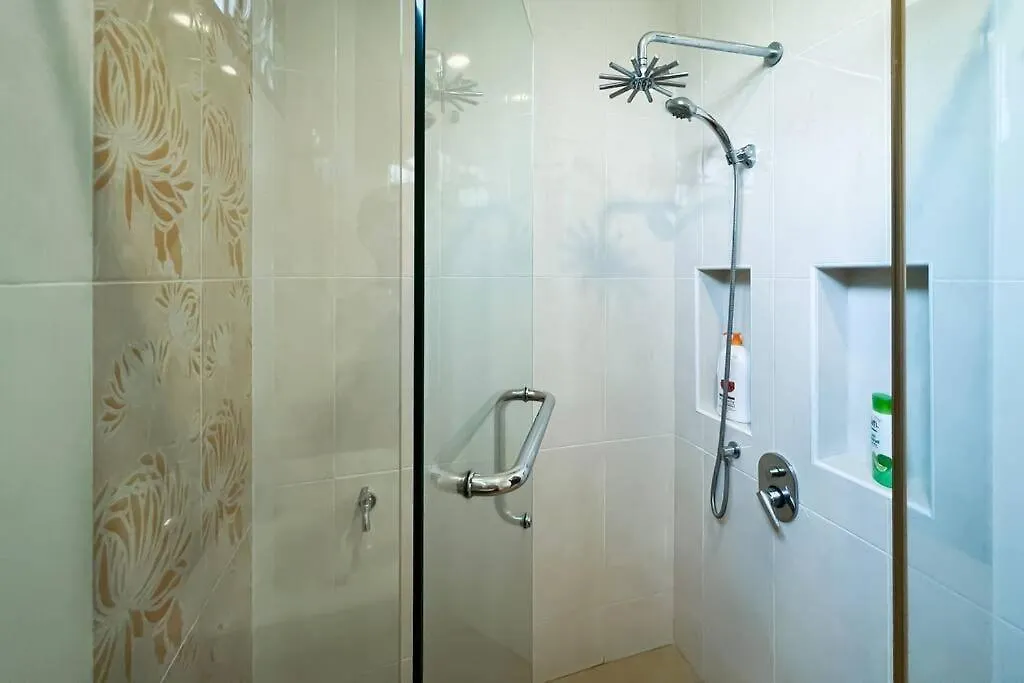 Luxury Villa Hening Sari, Umbai Melaka - Smarthome Malaysia